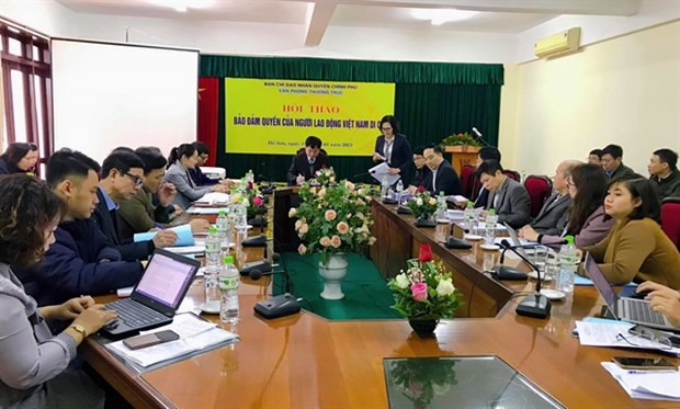 Delegates discuss problems and solutions to ensure better rights for Vietnamese guest workers abroad at a conference held on January 15 (Photo: VNA) 