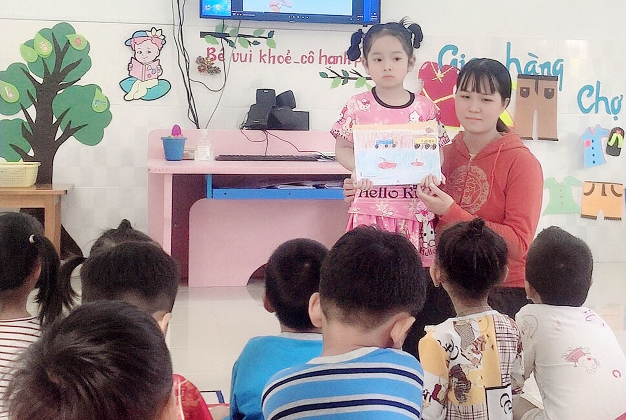 Võ Thị Nhớ hiện là giáo viên Trường Mẫu giáo Bình Hòa Tây