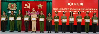 Đẩy mạnh công tác vận động quần chúng