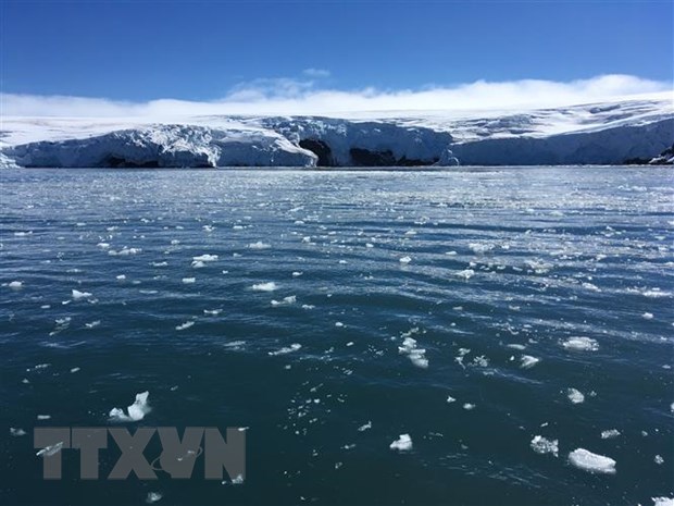 Băng trôi trên sông băng Collins, Nam Cực, ngày 1/2/2018. (Nguồn: AFP/TTXVN)
