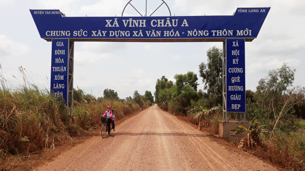 Việc đầu tư nâng cấp các tuyến đường giúp địa phương hoàn thiện kết cấu hạ tầng giao thông theo tiêu chí nông thôn mới