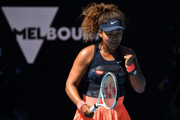 'Hạ gục nhanh' Serena Williams, Osaka giành quyền vào chung kết