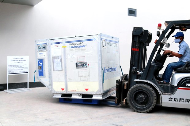 Ngày 8/3 sẽ bắt đầu tiêm vắcxin phòng COVID-19 tại Việt Nam Những liều vắcxin phòng COVID-19 của AstraZeneca đã được nhập về Việt Nam. (Ảnh: PV/Vietnam+)