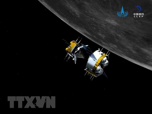 Hình ảnh mô phỏng modul quỹ đạo (Orbiter) và modul tàu chứa (Returner) của tàu vụ trũ Thường Nga 5 di chuyển khỏi quỹ đạo Mặt Trăng. (Ảnh: THX/TTXVN)