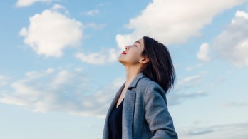 17 thói quen nhỏ để có một cuộc sống yên bình hơn 17 thói quen nhỏ để có một cuộc sống yên bình hơn