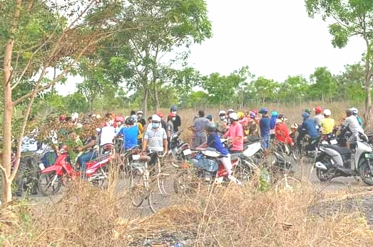 Nơi tìm thấy thi thể nạn nhân là khu đất hoang vắng trong khu đô thị mới ở TP Châu Đốc