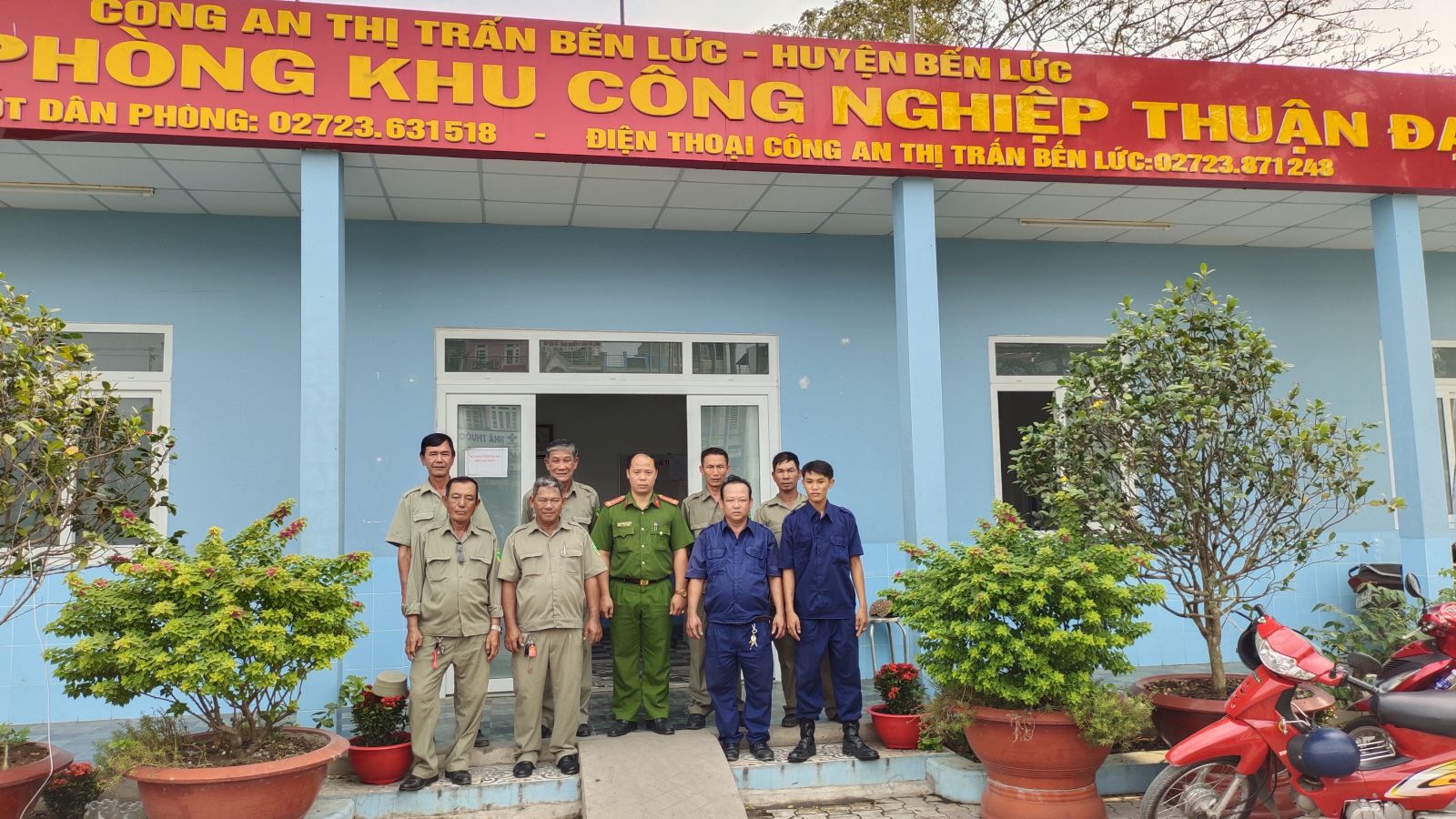 Mô hình “Chốt dân phòng đảm bảo an ninh, trật tự trong khu, cụm công nghiệp, doanh nghiệp đầu tư trực tiếp nước ngoài” trong Khu công nghiệp Thuận Đạo, huyện Bến Lức