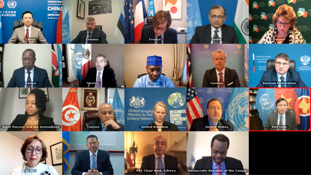 Vietnam backs UN strategy to promote peace in Great Lakes Region Participants in the meeting (Photo: VNA)