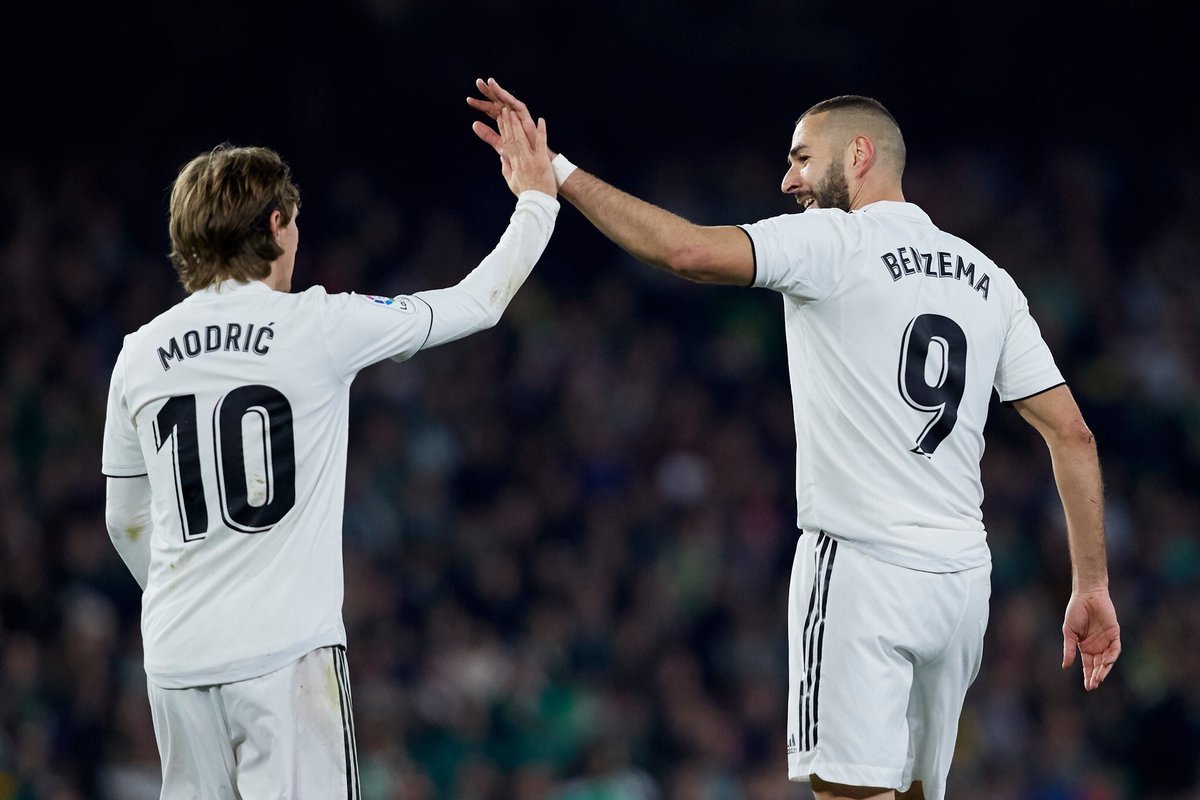 Bộ đôi trụ cột được cho đã đạt thỏa thuận gia hạn Real Madrid