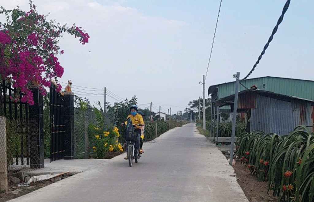Đường giao thông nông thôn ở Nhựt Ninh được đầu tư nhựa hóa, bêtông hóa