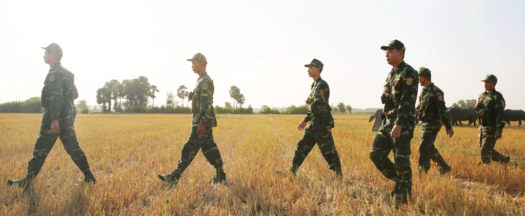 Đồn Biên phòng Cửa khẩu Mỹ Quý Tây: Tăng cường công tác phòng, chống dịch bệnh Covid-19 Cán bộ, chiến sĩ bám sát địa bàn tuần tra, kiểm soát bảo vệ biên giới, phòng, chống xuất, nhập cảnh trái phép
