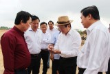 Nguyên Chủ tịch nước Trương Tấn Sang thăm dự án Khu công nghiệp huyện Thủ Thừa