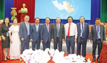 Tiếp tục phát huy truyền thống “Trung dũng kiên cường, toàn dân đánh giặc”, xây dựng Long An trở thành tỉnh phát triển khá trong Vùng kinh tế trọng điểm phía Nam