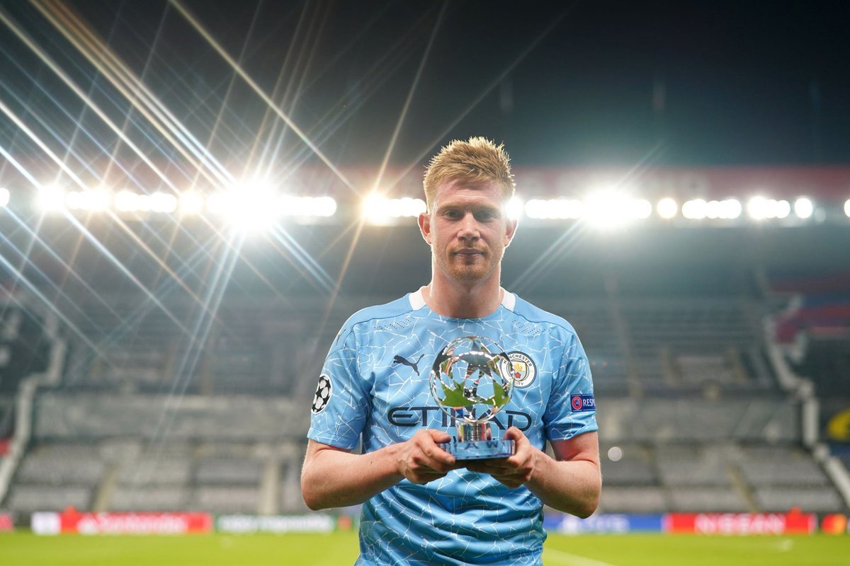 De Bruyne có quyền nghĩ về Quả bóng Vàng