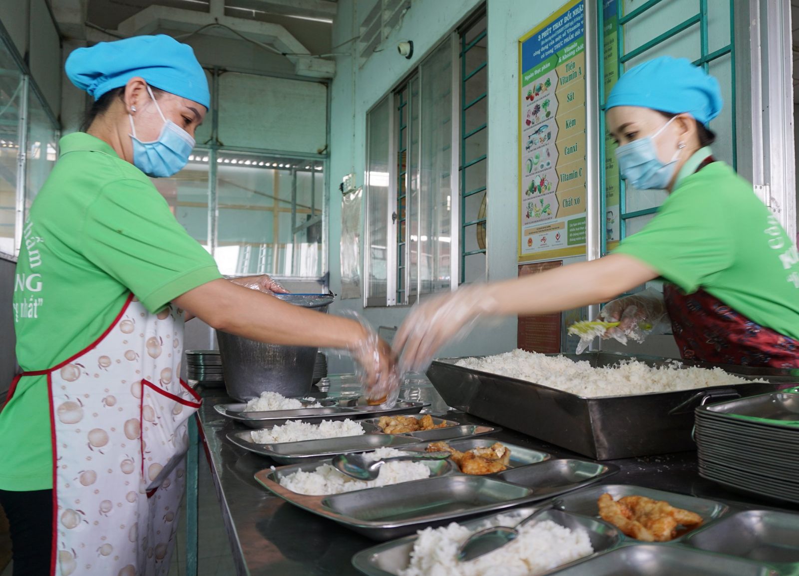 Quyết tâm ngăn chặn thực phẩm không an toàn, kém chất lượng