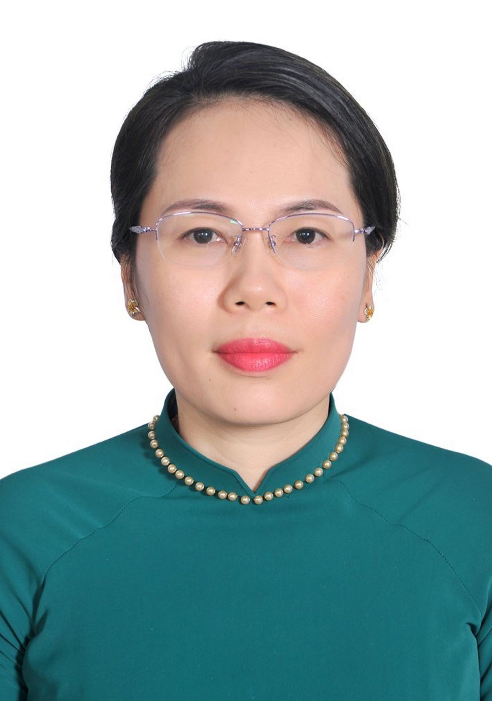 Bà Nguyễn Thị Hồng Phúc