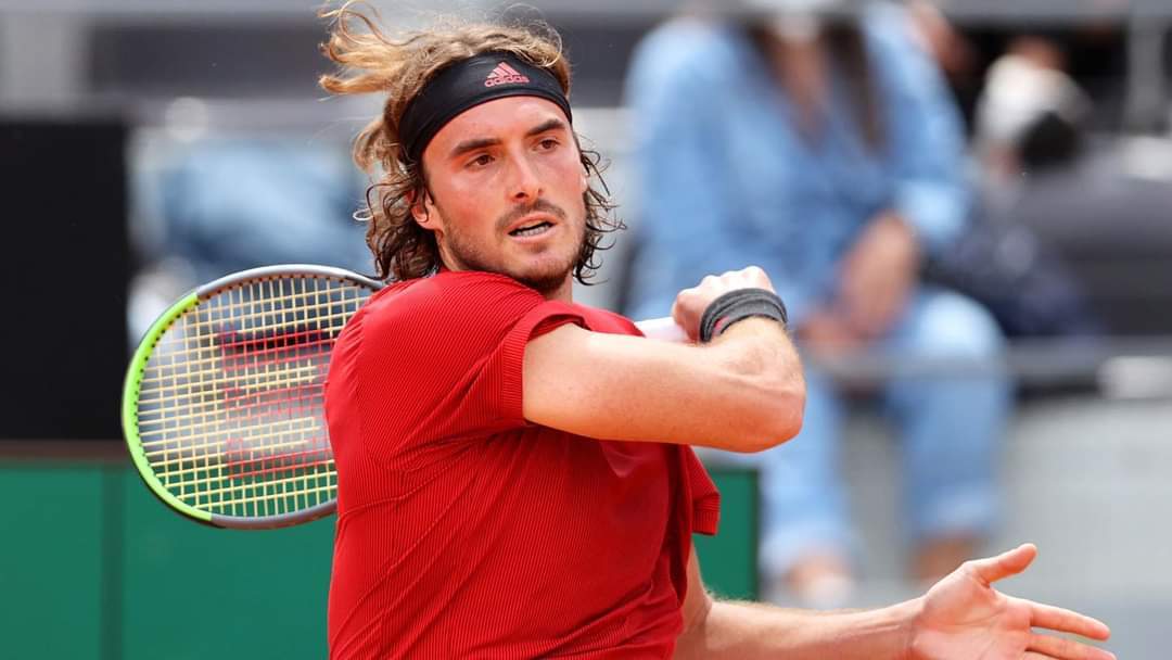 Tsitsipas thi đấu kiên cường nhưng không thể đánh bại Nole