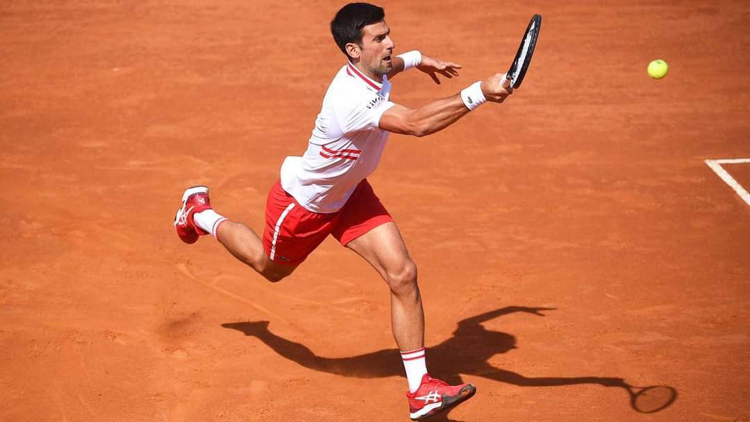 Djokovic trở lại mạnh mẽ sau khi trận đấu trở lại 