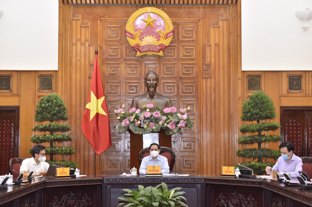 Thủ tướng Phạm Minh Chính: "Thực hiện chiến lược vaccine phòng, chống COVID-19" Thủ tướng Chính phủ Phạm Minh Chính làm việc với Bộ Y tế nhằm đưa ra những giải pháp phát triển ngành y tế và giải quyết những vấn đề tồn đọng, cấp bách của ngành phục vụ công tác phòng, chống dịch bệnh COVID-19