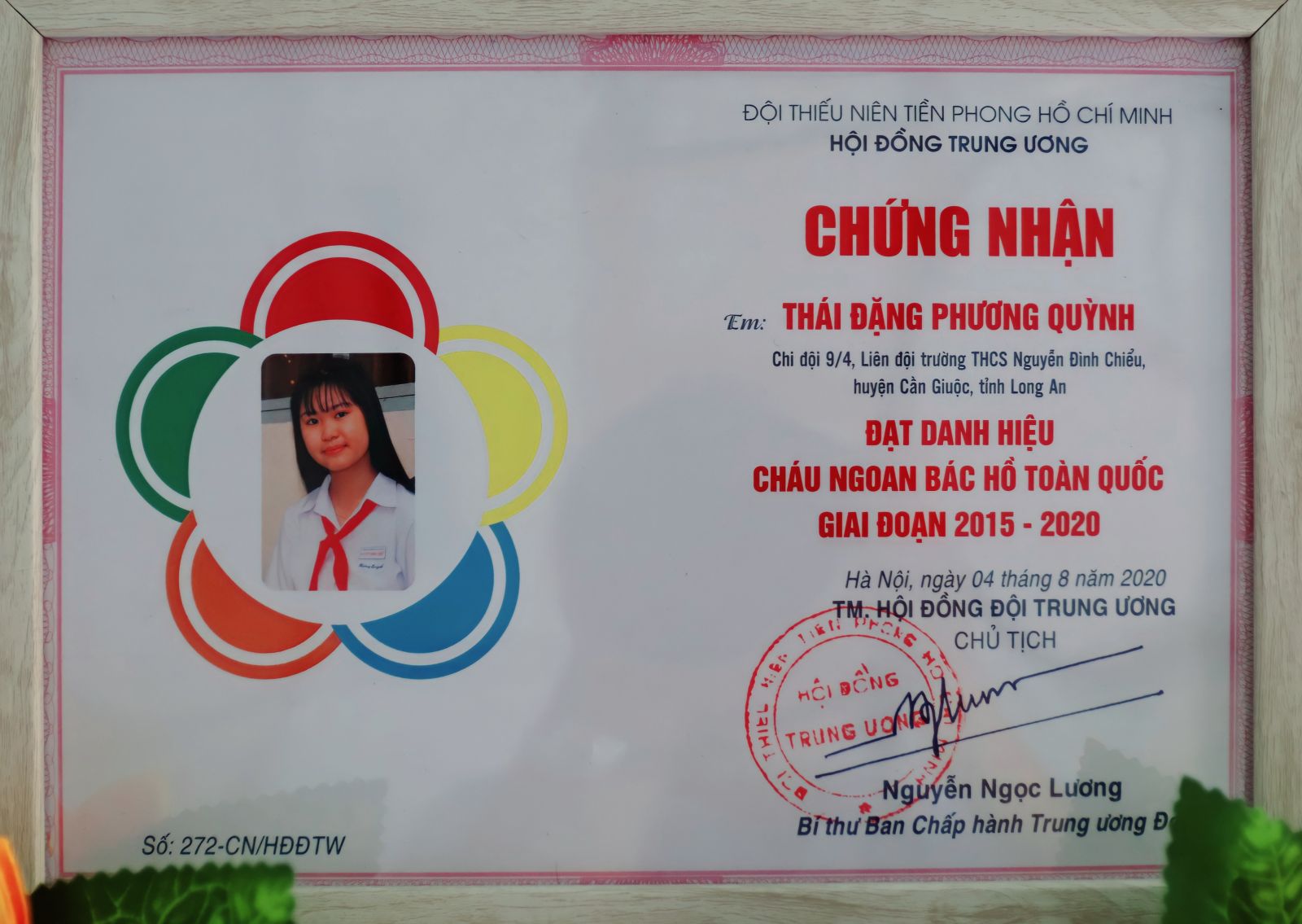 Phương Quỳnh vinh dự đạt danh hiệu Cháu ngoan Bác Hồ toàn quốc giai đoạn 2015-2020