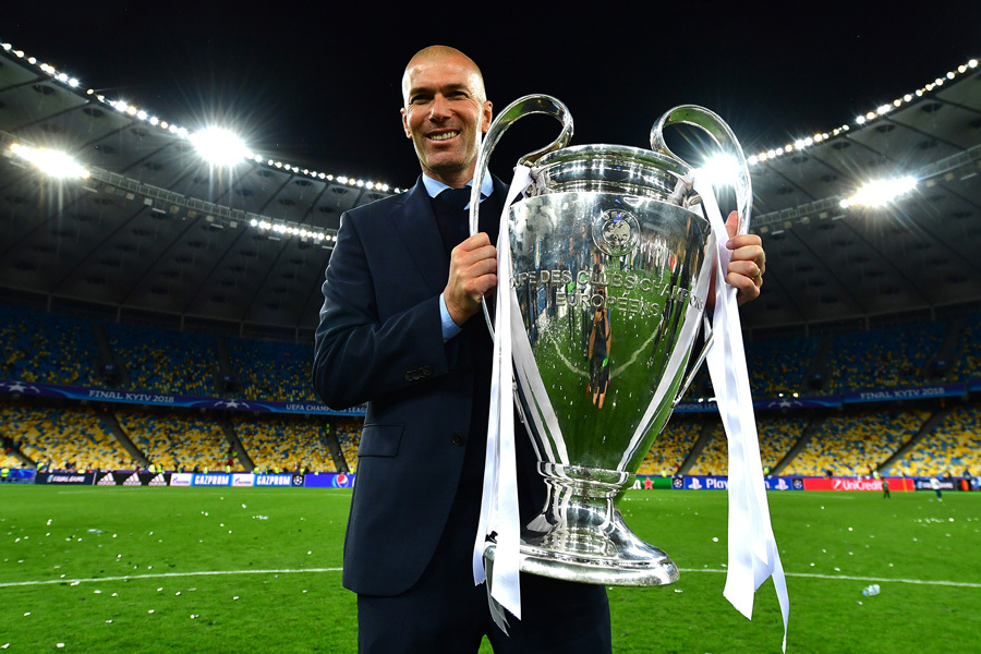 Zidane biến Real Madrid thành đội duy nhất vô địch 3 mùa liên tiếp trong kỷ nguyên Champions League