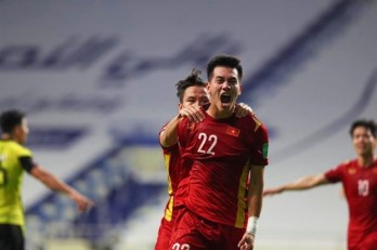 Vietnam win 2-1 victory over Malaysia, taking huge step to World Cup qualification’s third round
