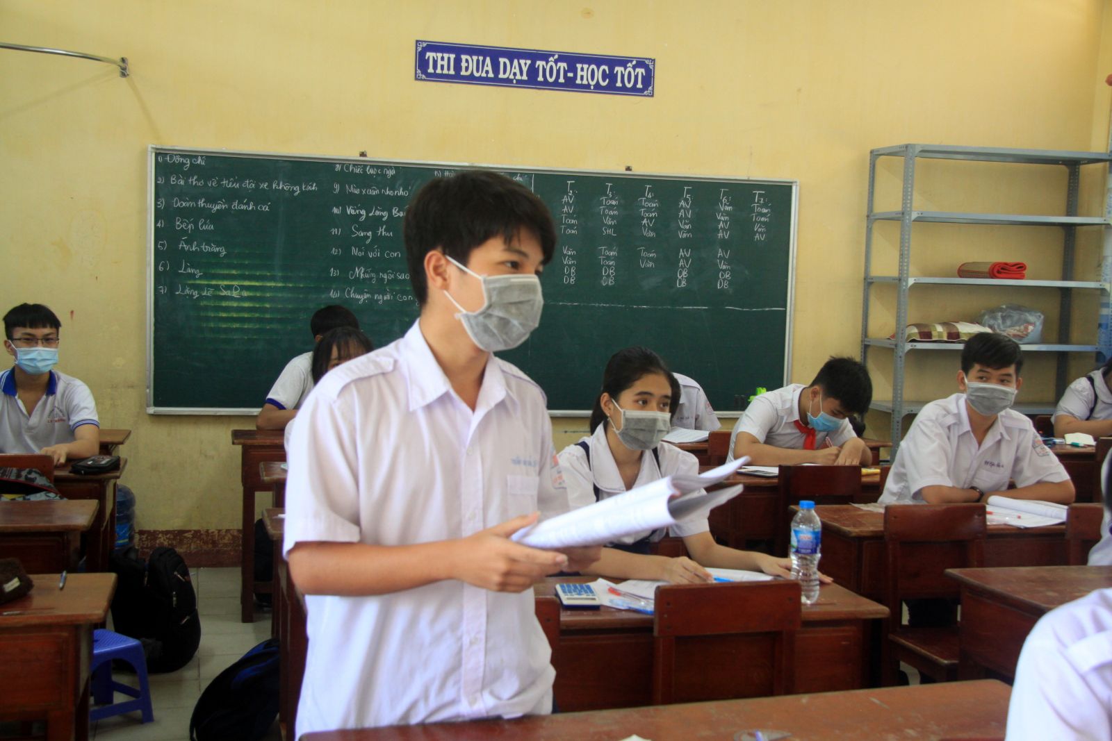 Tăng tốc ôn thi cuối cấp trong mùa dịch