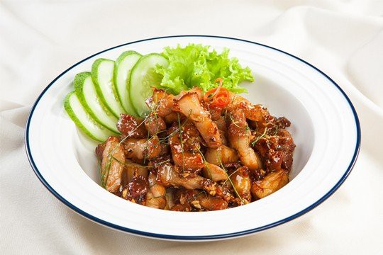 Dùng lá gia vị này để rang thịt ba chỉ, chị em ăn xong tiếc nuối vì không biết từ sớm