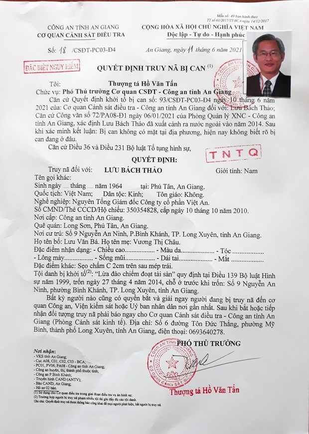 Quyết định truy nã đặc biệt nguy hiểm đối với nguyên Tổng Giám đốc Công ty Cổ phần Việt An. (Ảnh: Công an tỉnh An Giang cung cấp)