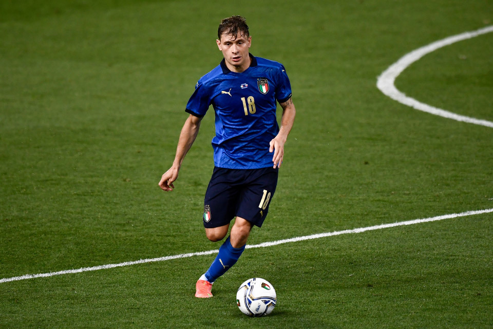 MU hỏi mua Barella, Liverpool lấy Malen