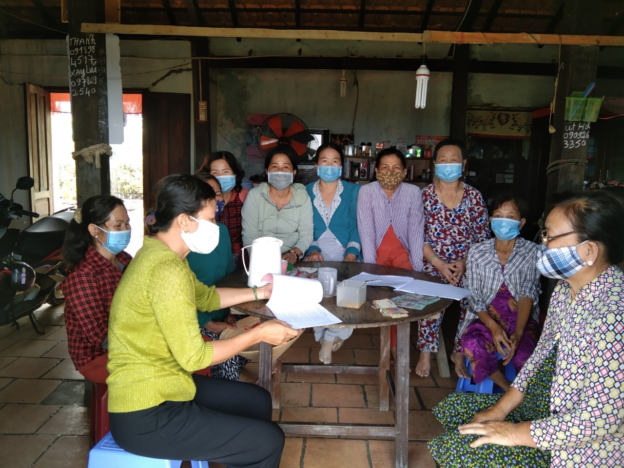 Nỗ lực thực hiện công tác dân số giữa đại dịch Covid-19 Việc tuyên truyền về dân số - sức khỏe sinh sản được Chi hội Phụ nữ tại các,địa phương chú trọng lồng ghép thực hiện