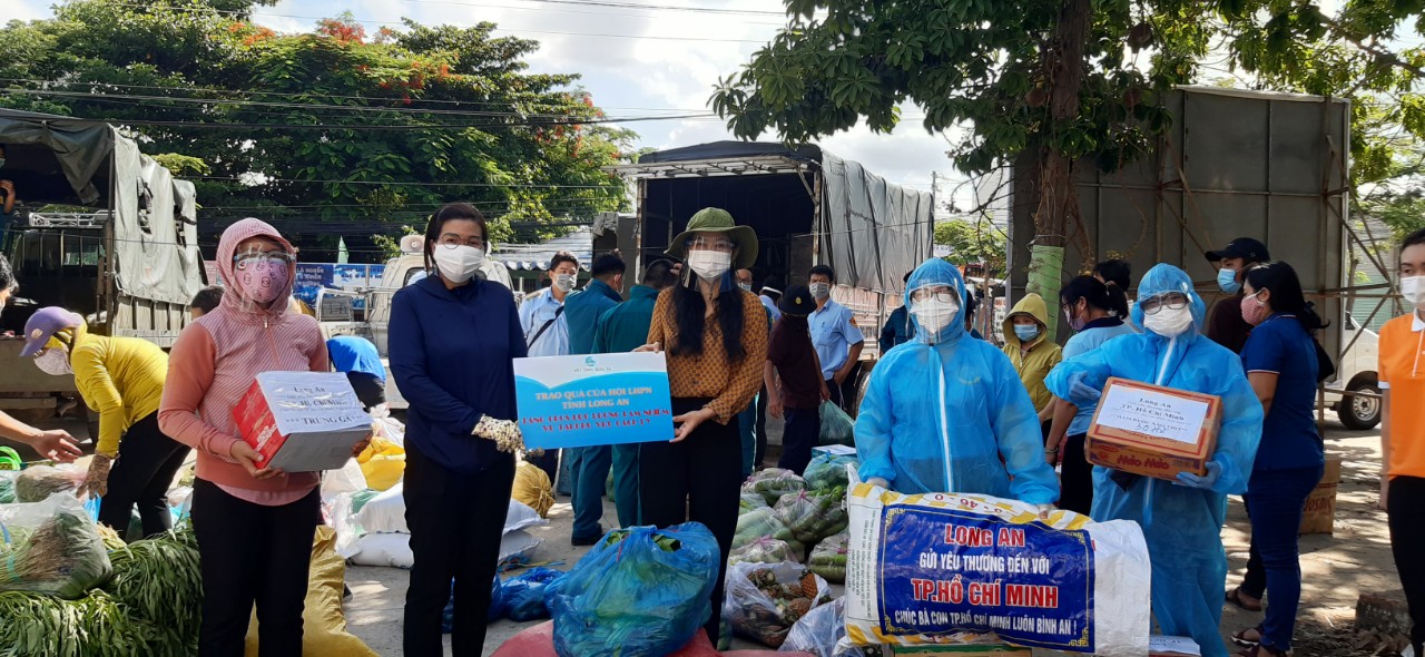 Món quà từ phụ nữ Long An