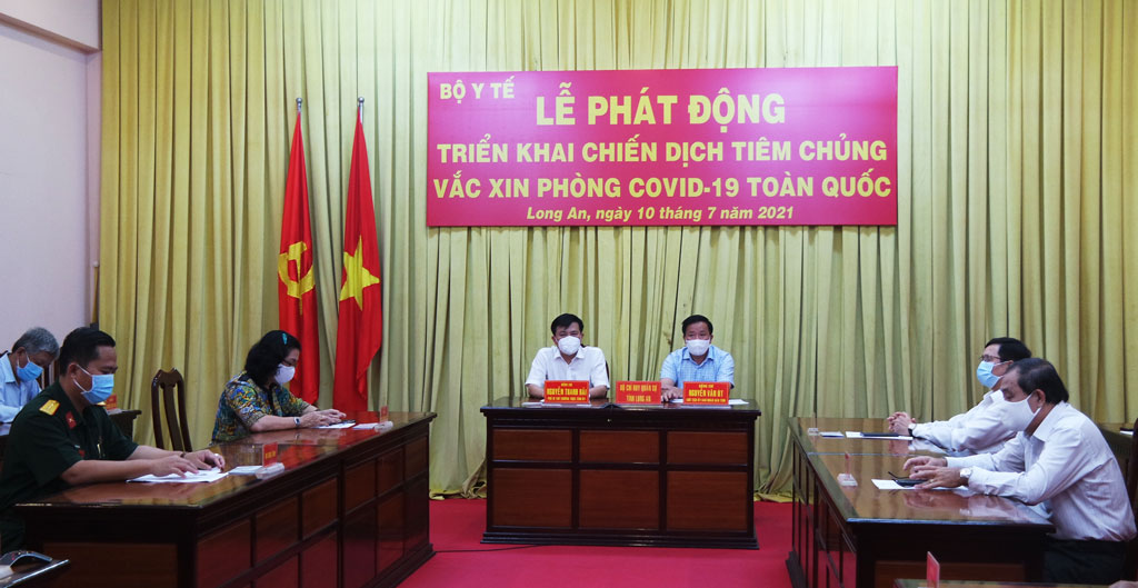 Phát động Chiến dịch tiêm chủng lớn nhất từ trước đến nay