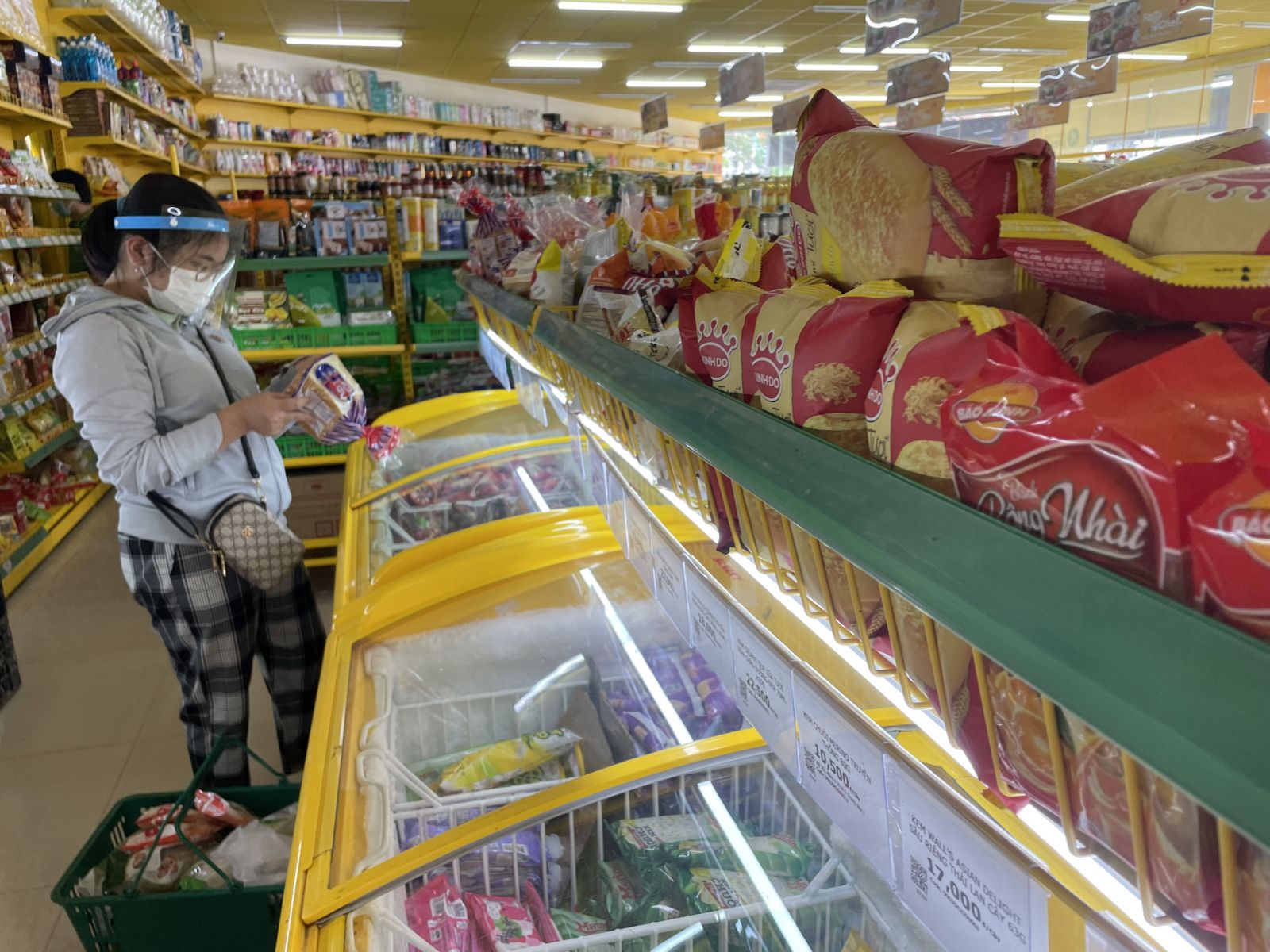 Long An: Total retail sales of goods and services reaches nearly 51 trillion VND Total retail sales of goods and services is about 50,840 billion VND in the first 6 months