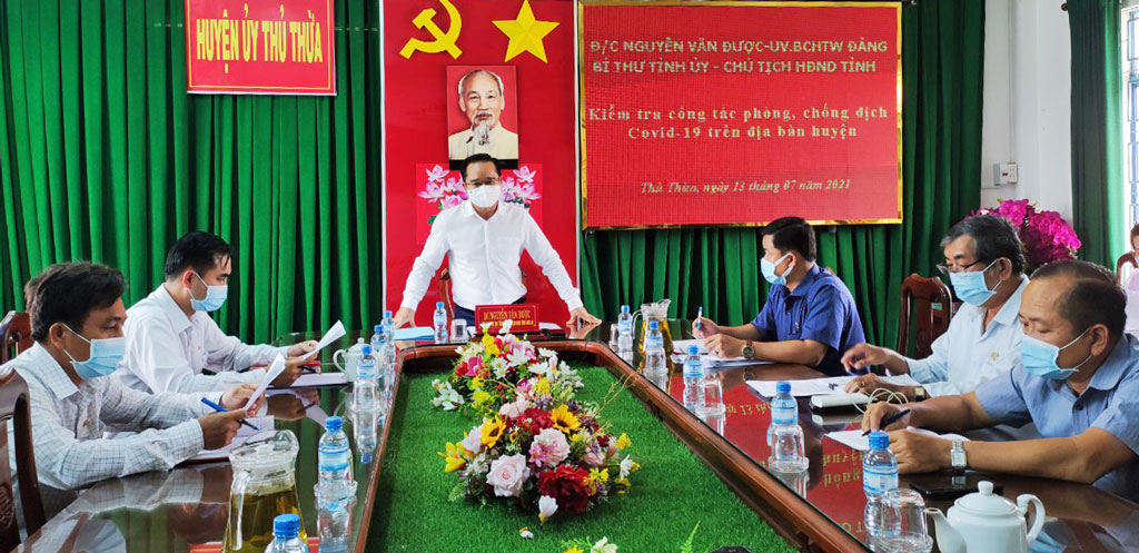 Bí thư Tỉnh ủy Long An kiểm tra công tác phòng, chống dịch Covid-19 tại Thủ Thừa, Bến Lức