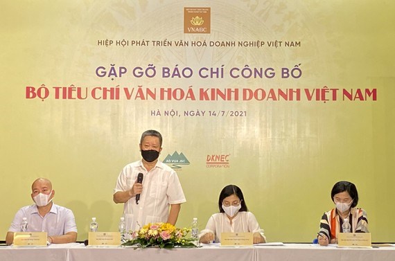 Criteria for evaluating Vietnamese business culture announced The first set of criteria for Vietnamese business culture is announced in Hanoi (Photo: sggp.vn)