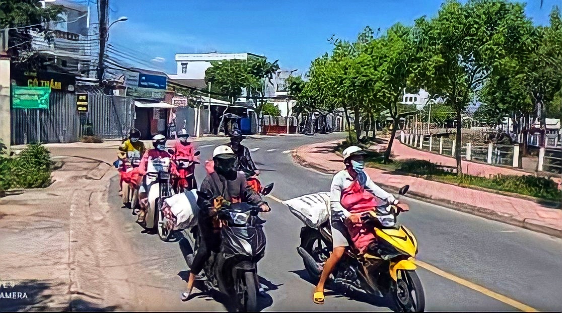 Yêu thương trong đại dịch Covid-19 (Bài 2)
