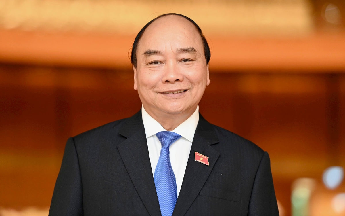 Ông Nguyễn Xuân Phúc tiếp tục được giới thiệu giữ chức Chủ tịch nước Ông Nguyễn Xuân Phúc tiếp tục được giới thiệu để Quốc hộ bầu giữ chức Chủ tịch nước nhiệm kỳ 2021-2026