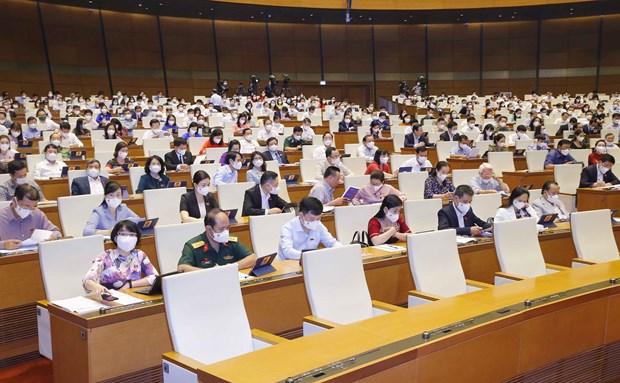 NA talks socio-economic development in 2021, next five years Legislators at the plenary sitting on July 25 (Photo: VNA)