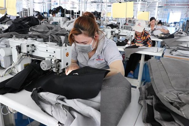 Tháo gỡ khó khăn, thúc đẩy phát triển KT-XH những tháng cuối năm