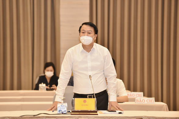 Giảm nhiều loại thuế và lãi suất ngân hàng