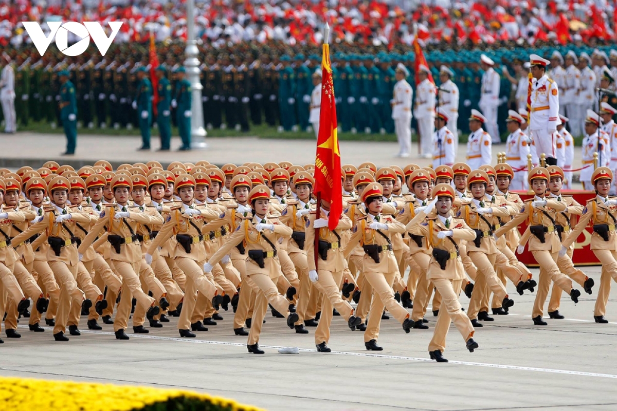 Những hy sinh thầm lặng của lực lượng công an trong đại dịch Covid-19