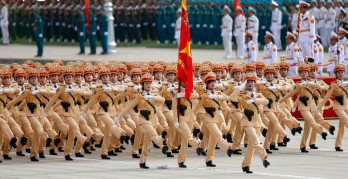 Những hy sinh thầm lặng của lực lượng công an trong đại dịch Covid-19