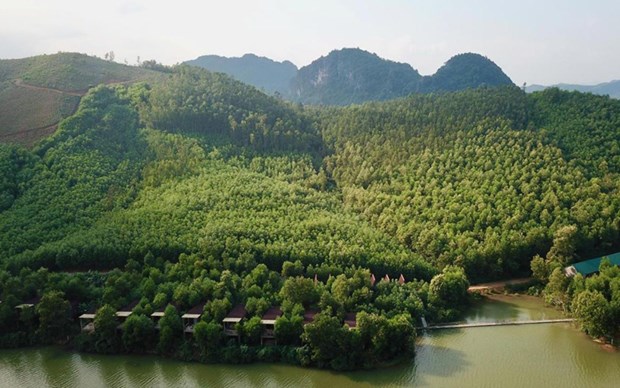 Best Vietnamese destinations for ‘Awe Walk’ after COVID-19 Ninh Binh - an ideal destination for an awe-walk trip (Source: nhandan.vn)