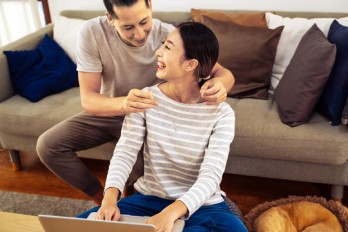 Vợ có “quỹ đen” Vợ có “quỹ đen”