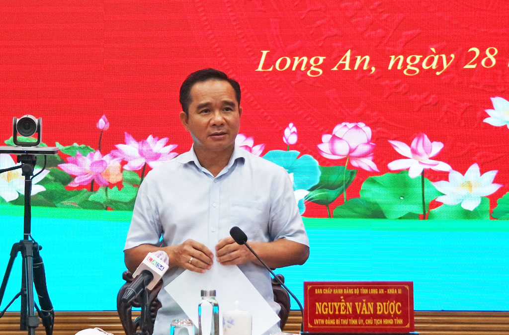 Long An: Covid-19 cases tends to decrease Secretary of the Provincial Party Committee - Nguyen Van Duoc said that the province's Covid-19 prevention and control work was going in the right direction, the cases were tending to decrease