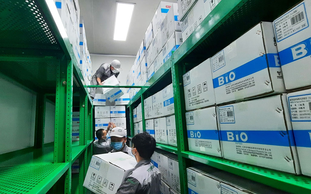 Long An is allocated 500,000 doses of Vero Cell vaccine The number of received vaccines is stored at the warehouse in Duc Hoa district
