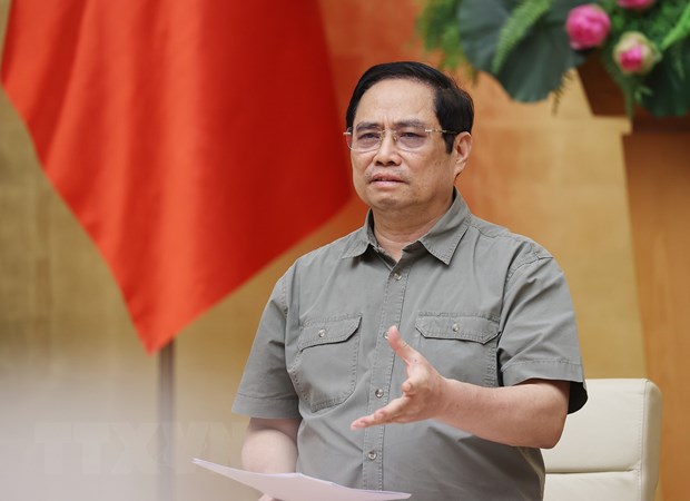 Thủ tướng: Tránh chủ quan, nóng vội mở lại sản xuất, kinh doanh ngay Thủ tướng Phạm Minh Chính nhấn mạnh: Một đồng phòng dịch hiệu quả, thì không mất hàng triệu đồng cho chống dịch. (Ảnh: Dương Giang/TTXVN)