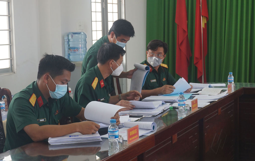 Bộ Chỉ huy Quân sự tỉnh kiểm tra xét duyệt nghĩa vụ quân sự năm 2022 tại huyện Bến Lức