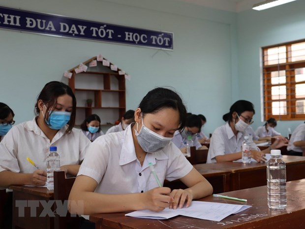 55 thí sinh đạt trên 29,25 điểm trượt đại học vì điểm học bạ thấp Thí sinh dự thi tốt nghiệp trung học phổ thông. (Ảnh: TTXVN)